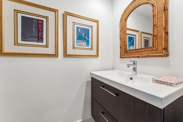 701 E Camino Real Apt 9g, Boca Raton, FL 33432