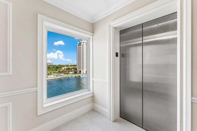 701 E Camino Real Apt 9g, Boca Raton, FL 33432