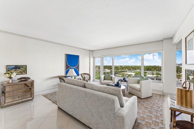 701 E Camino Real Apt 9g, Boca Raton, FL 33432
