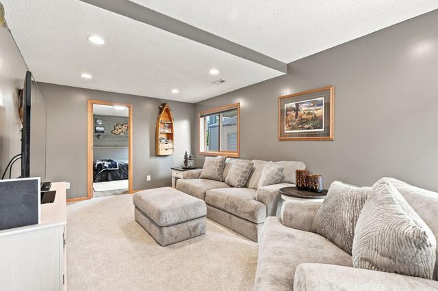 8060 Padgett Avenue NE, Otsego, MN 55330