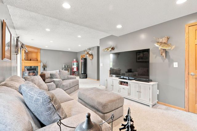 8060 Padgett Avenue NE, Otsego, MN 55330