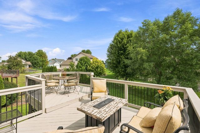 8060 Padgett Avenue NE, Otsego, MN 55330