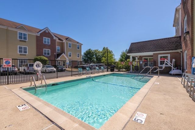 20 International Place 132, Tewksbury, MA 01876