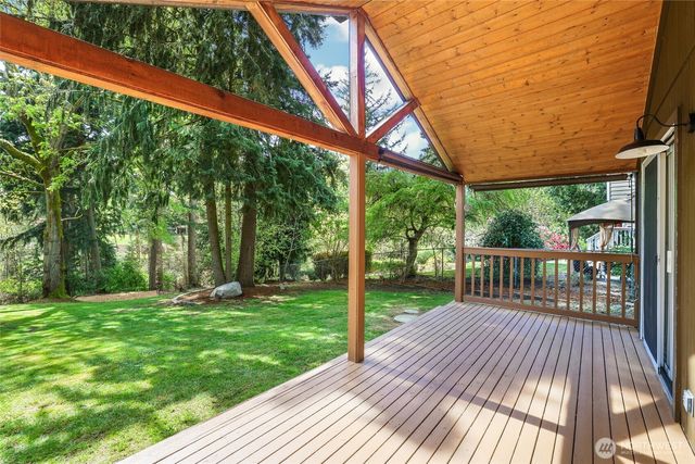 1620 186th Avenue E, Lake Tapps, WA 98391