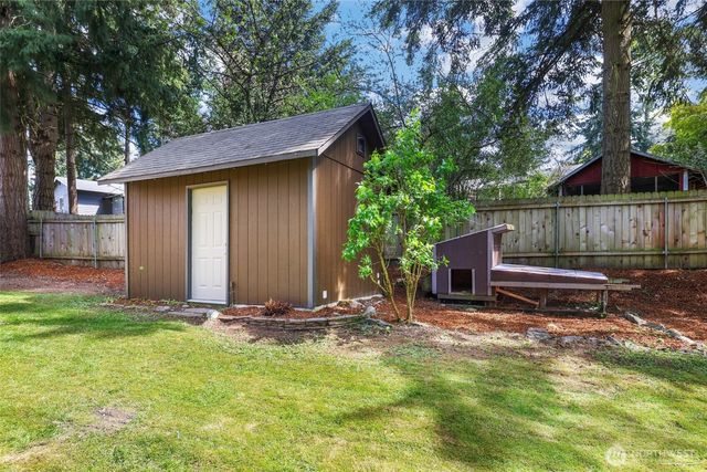 1620 186th Avenue E, Lake Tapps, WA 98391
