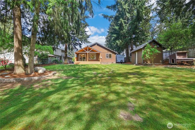 1620 186th Avenue E, Lake Tapps, WA 98391