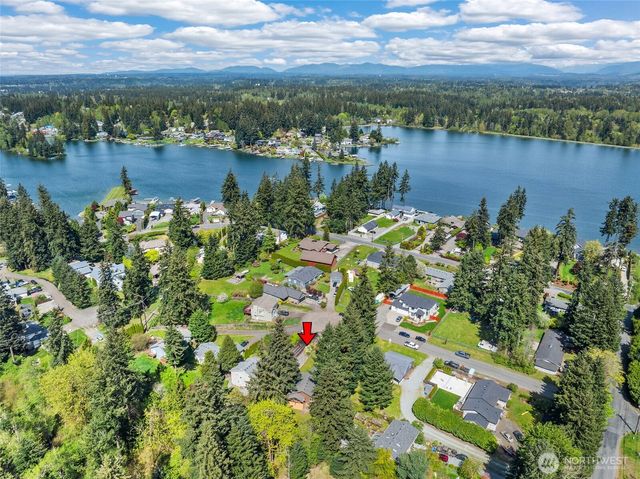 1620 186th Avenue E, Lake Tapps, WA 98391