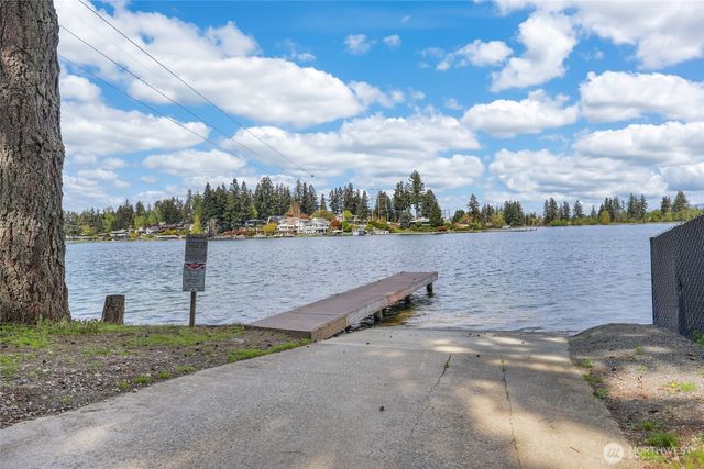 1620 186th Avenue E, Lake Tapps, WA 98391