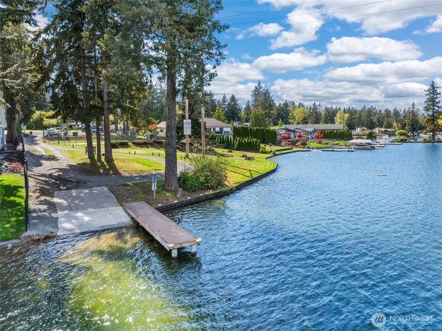 1620 186th Avenue E, Lake Tapps, WA 98391