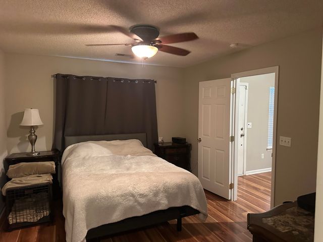 7918 Shadow Oak Drive, North Charleston, SC 29406