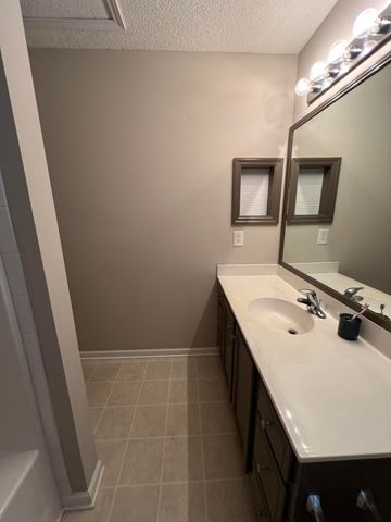 7918 Shadow Oak Drive, North Charleston, SC 29406
