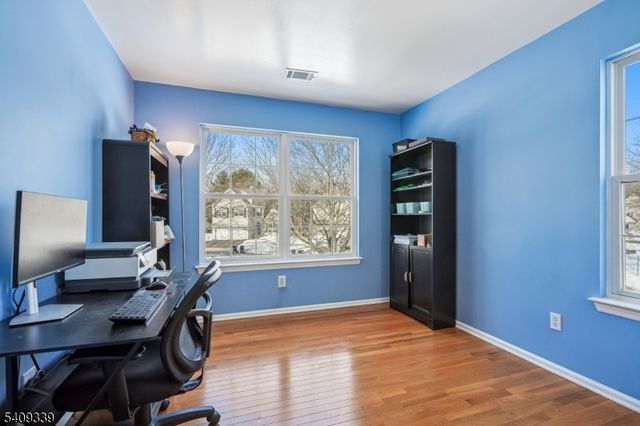 1 Smoke House Ct, Readington Twp., NJ 08889