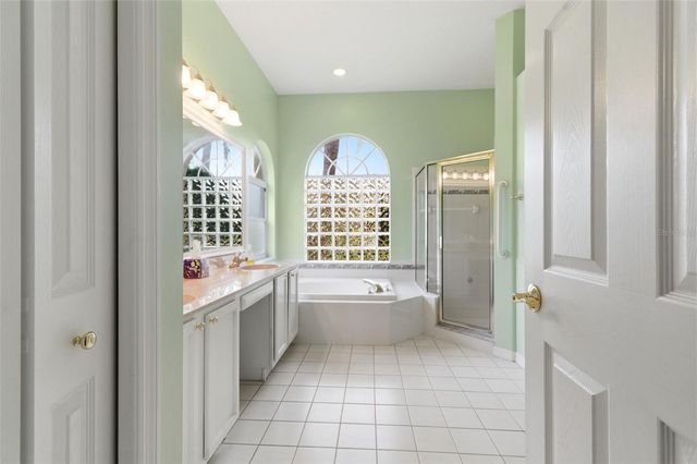 1310 KINGS WAY LANE, Tarpon Springs, FL 34688