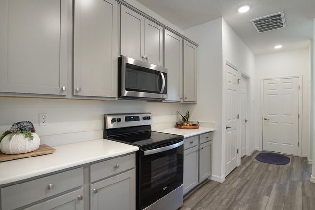 6117 NW Duke Circle, Port St. Lucie, Port St Lucie, FL 34983