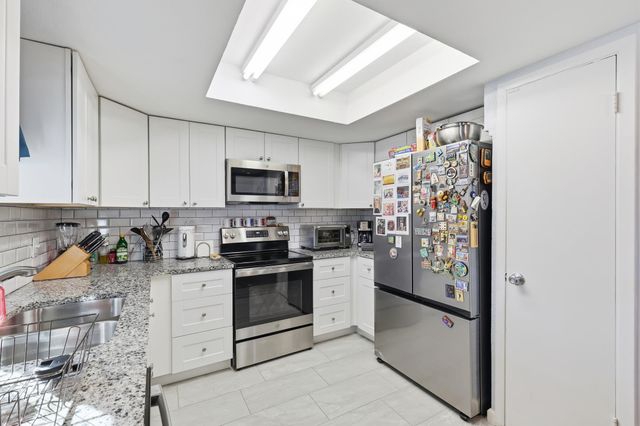 2828 Elk Grove Road, Carrollton, TX 75007