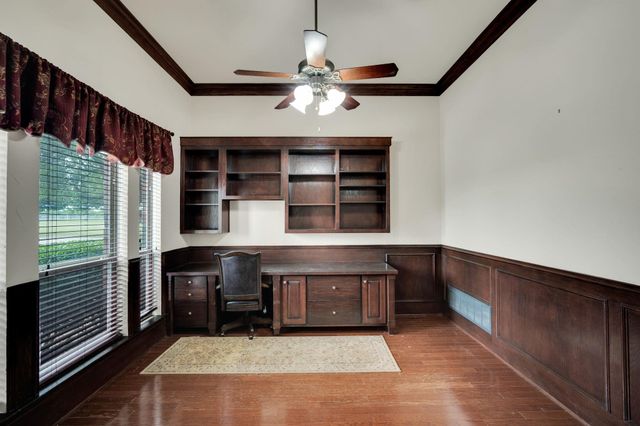 241 Cody Road, Ennis, TX 75119