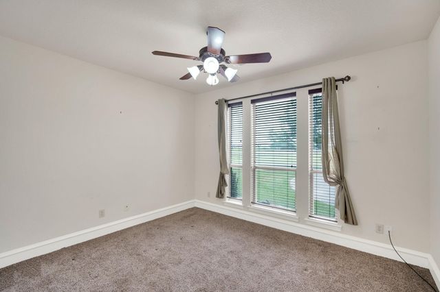 241 Cody Road, Ennis, TX 75119