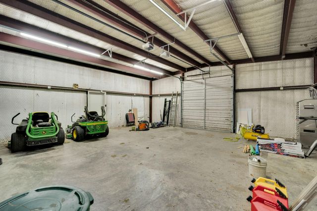 241 Cody Road, Ennis, TX 75119