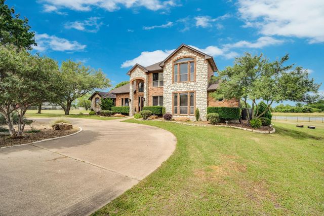 241 Cody Road, Ennis, TX 75119