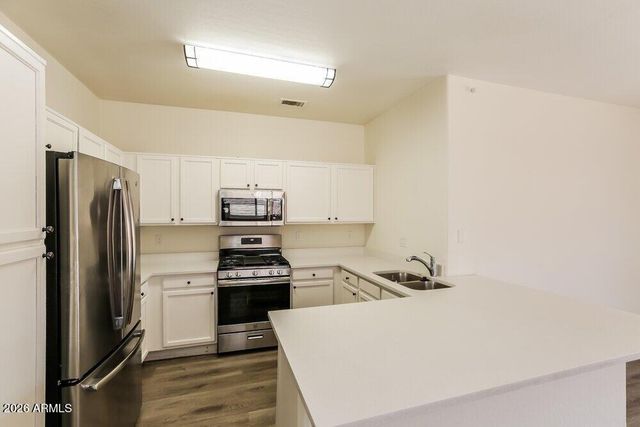 11222 W Almeria Road, Avondale, AZ 85392