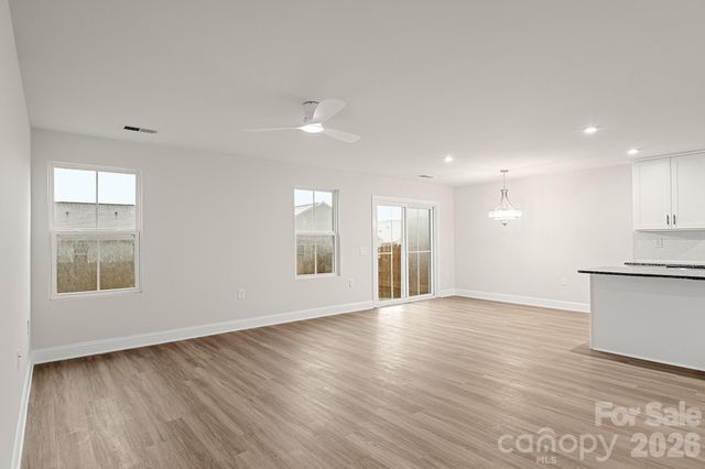 4238 Mackinnon Drive, Charlotte, NC 28214