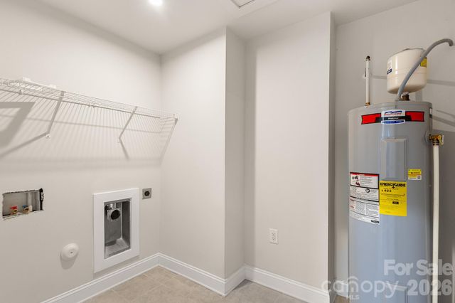 4238 Mackinnon Drive, Charlotte, NC 28214