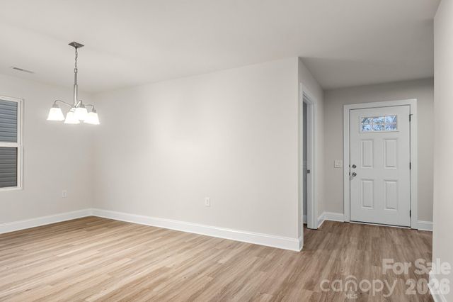 4238 Mackinnon Drive, Charlotte, NC 28214