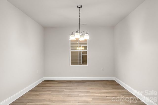 4238 Mackinnon Drive, Charlotte, NC 28214