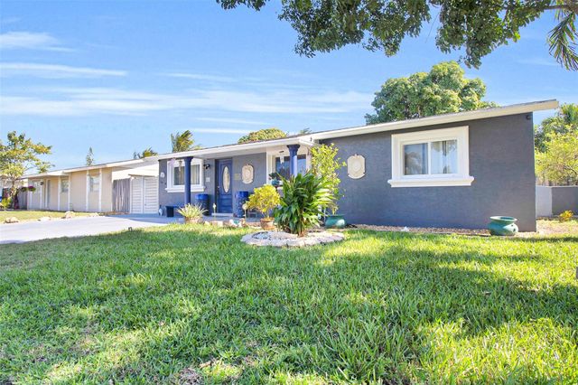 524 SW 72nd Avenue, North Lauderdale, FL 33068