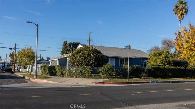 13555 Wentworth Street, Arleta, CA 91331