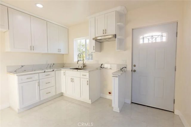 13555 Wentworth Street, Arleta, CA 91331