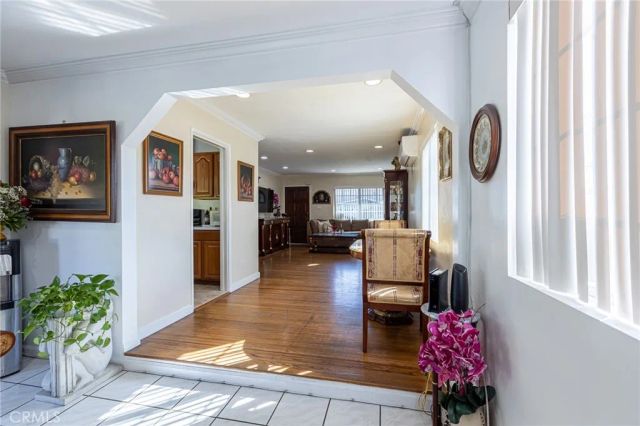 13555 Wentworth Street, Arleta, CA 91331