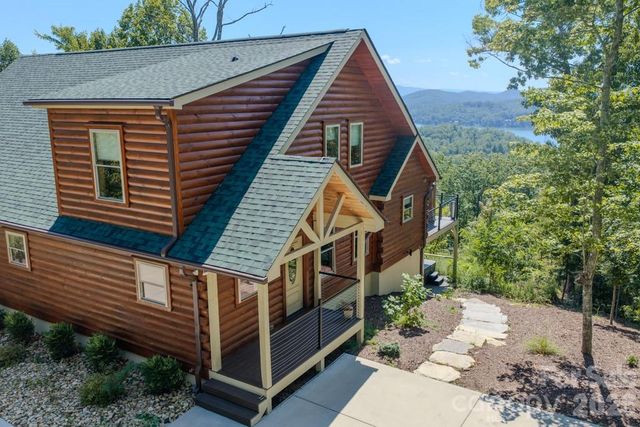 167 Hawks Nest Trail, Lake Lure, NC 28746