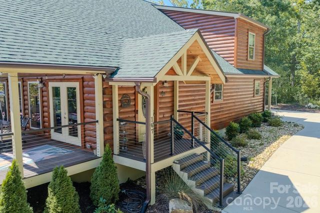 167 Hawks Nest Trail, Lake Lure, NC 28746