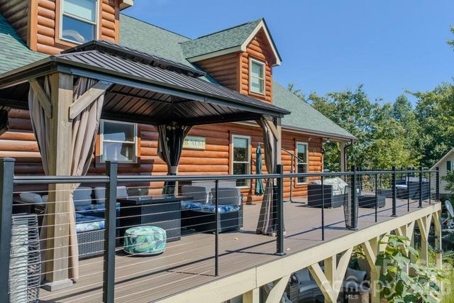 167 Hawks Nest Trail, Lake Lure, NC 28746