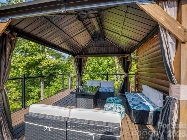 167 Hawks Nest Trail, Lake Lure, NC 28746