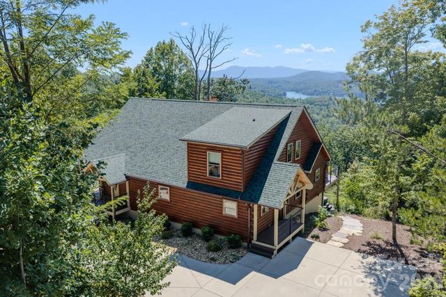 167 Hawks Nest Trail, Lake Lure, NC 28746