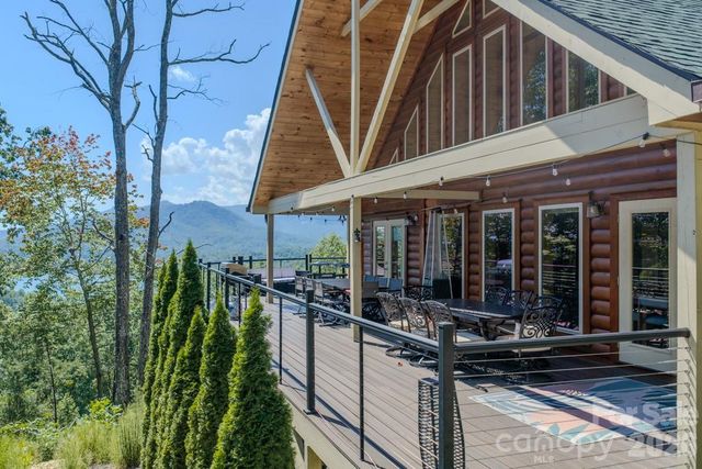 167 Hawks Nest Trail, Lake Lure, NC 28746
