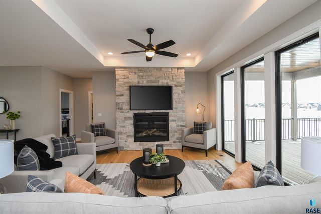 1520 N Marlowe Ave Avenue, Sioux Falls, SD 57110