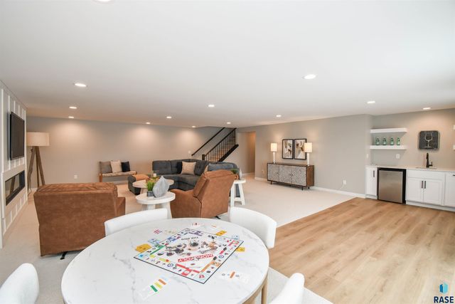 1520 N Marlowe Ave Avenue, Sioux Falls, SD 57110