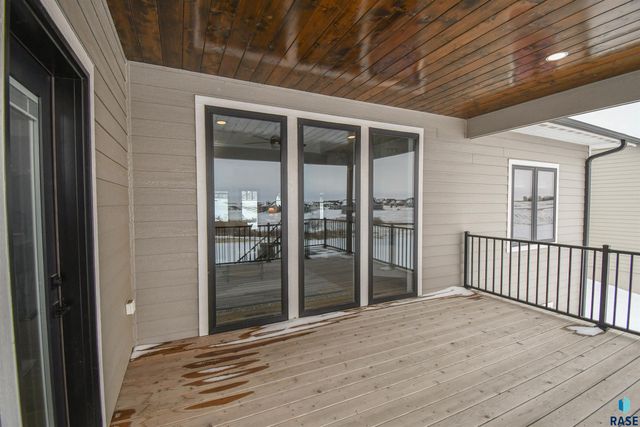 1520 N Marlowe Ave Avenue, Sioux Falls, SD 57110