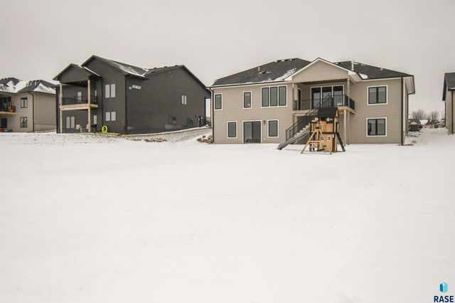 1520 N Marlowe Ave Avenue, Sioux Falls, SD 57110