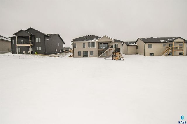 1520 N Marlowe Ave Avenue, Sioux Falls, SD 57110