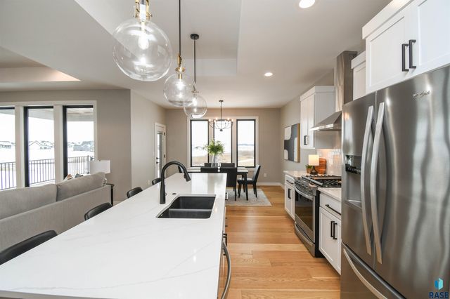 1520 N Marlowe Ave Avenue, Sioux Falls, SD 57110