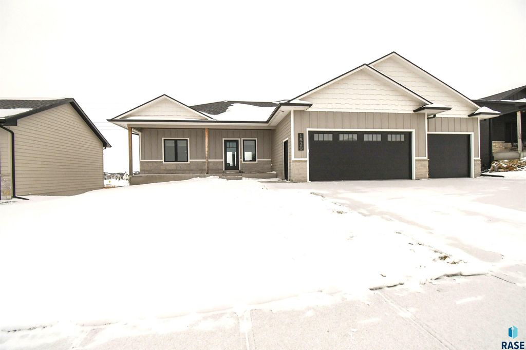 1520 N Marlowe Ave Avenue, Sioux Falls, SD 57110