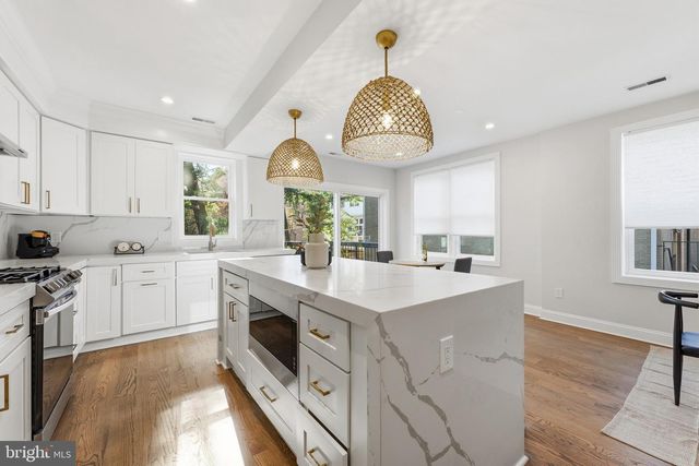 1524 ALLISON ST NW, Washington, DC 20011