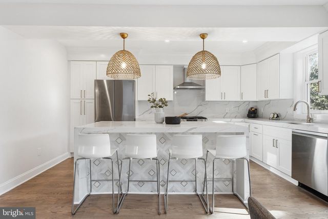 1524 ALLISON ST NW, Washington, DC 20011