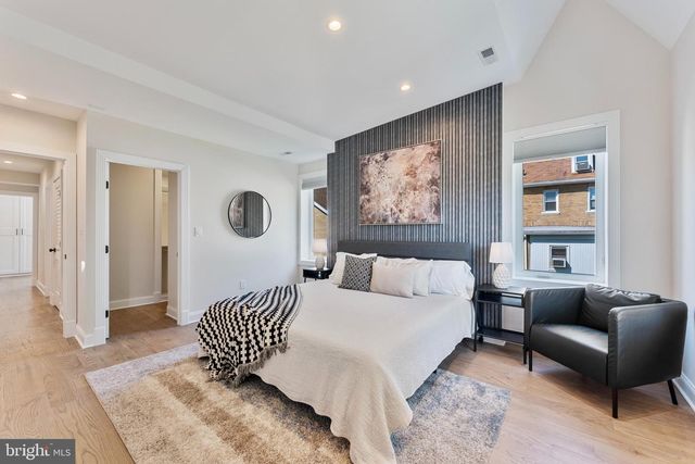 1524 ALLISON ST NW, Washington, DC 20011