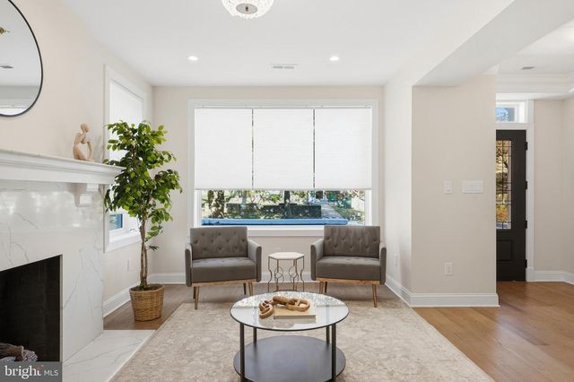 1524 ALLISON ST NW, Washington, DC 20011