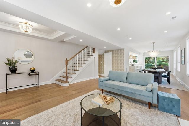 1524 ALLISON ST NW, Washington, DC 20011